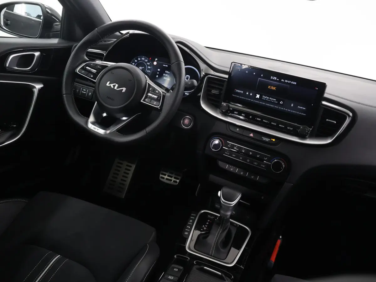 1.5 T-GDi GT-Line | Panoramadak | Matrix LED Koplampen | Stoel/Stuurverwarming | Keyless Go | Elektrisch bedienbare achterklep