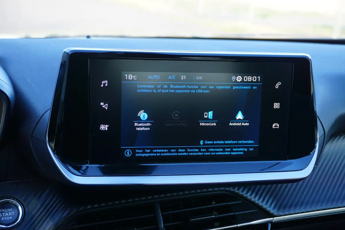 1.2 PureTech Allure Pack in Topstaat |Trekhaak |Camera |Cruise |Carplay |Android auto |LED verlichting |Stoelverwarming |Automaat |Distr. riem is vervangen