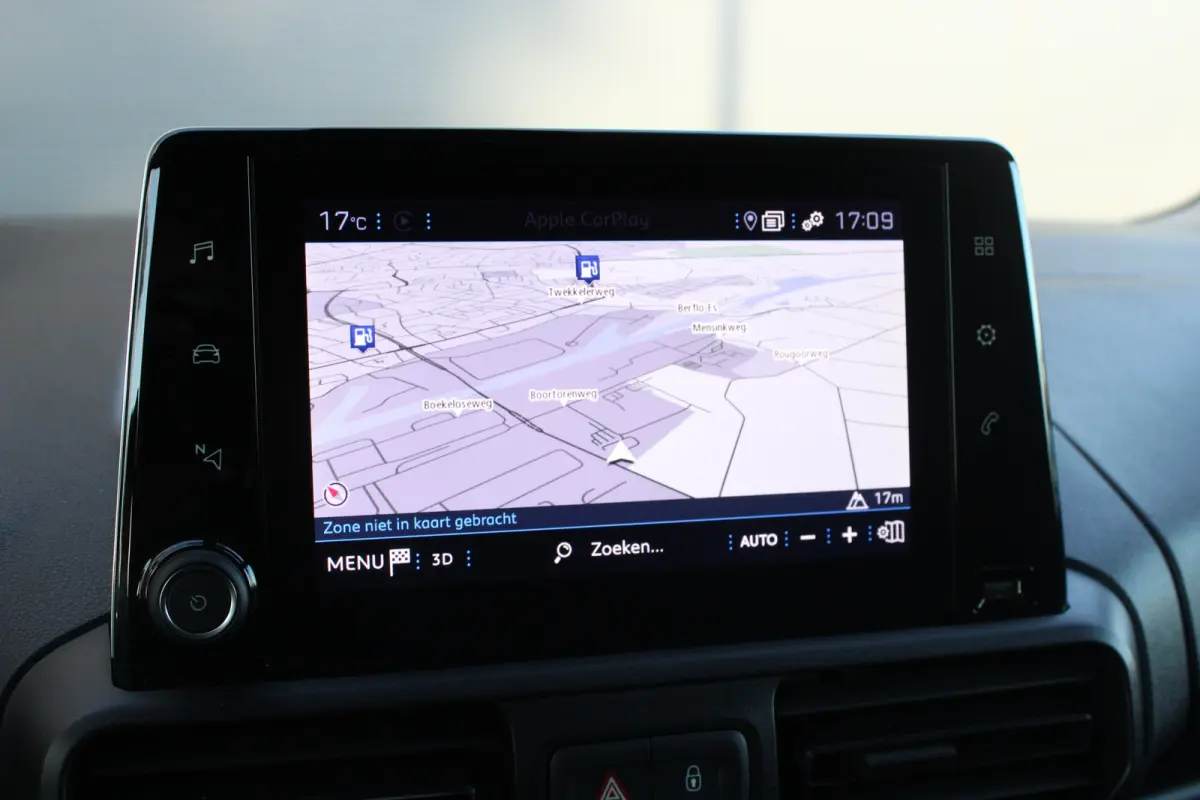 1.5 BlueHDi 100 S&S L2 | Navigatie | Camera | 3-Zits | Trekhaak | Long | NL auto | 1e Eigenaar | 59.000km |