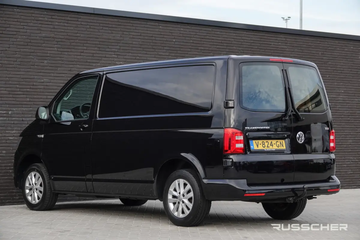 L1H1 2.0Tdi 150Pk | Stoel-Stoel | Trekhaak | 16'' | Deepblack