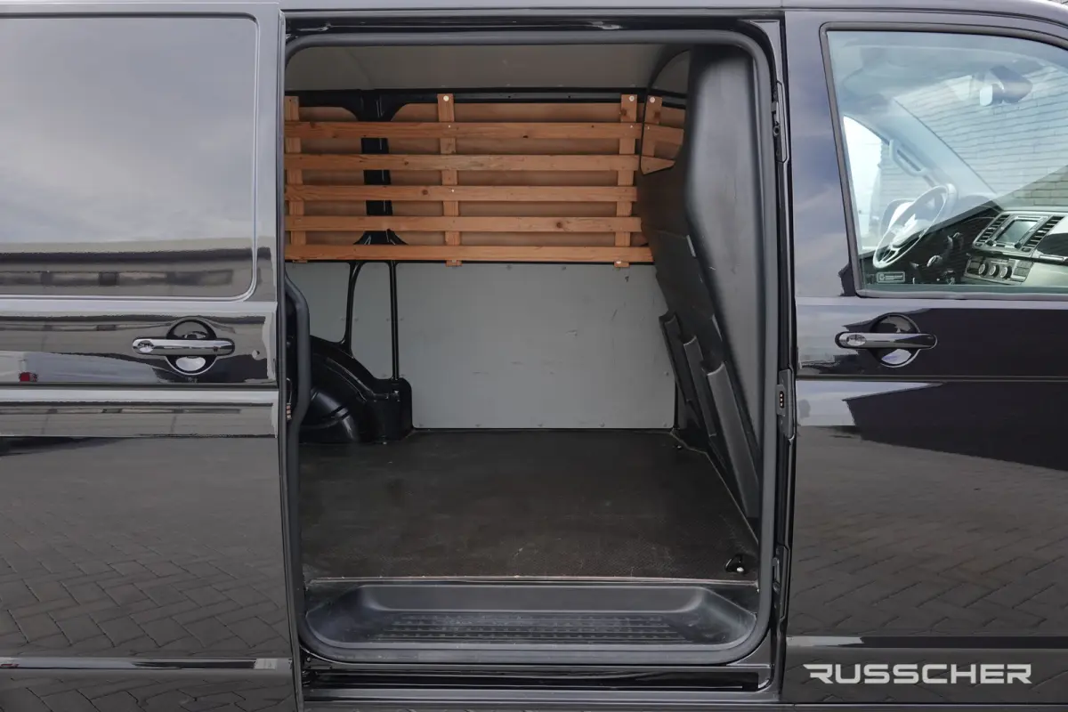 L1H1 2.0Tdi 150Pk | Stoel-Stoel | Trekhaak | 16'' | Deepblack