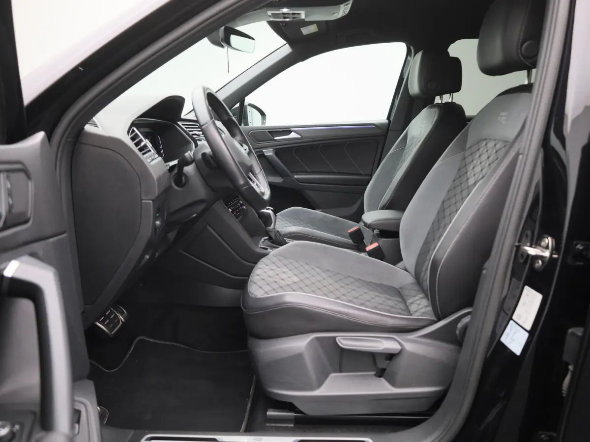 1.4 TSI eHybrid R-Line Business+ 245 PK | R-Line | Automaat | Navigatie | Parkeersensoren | Keyless Access | Adaptive Cruise Control | Climatronic | Digital Cockpit Pro | Apple Carplay | And