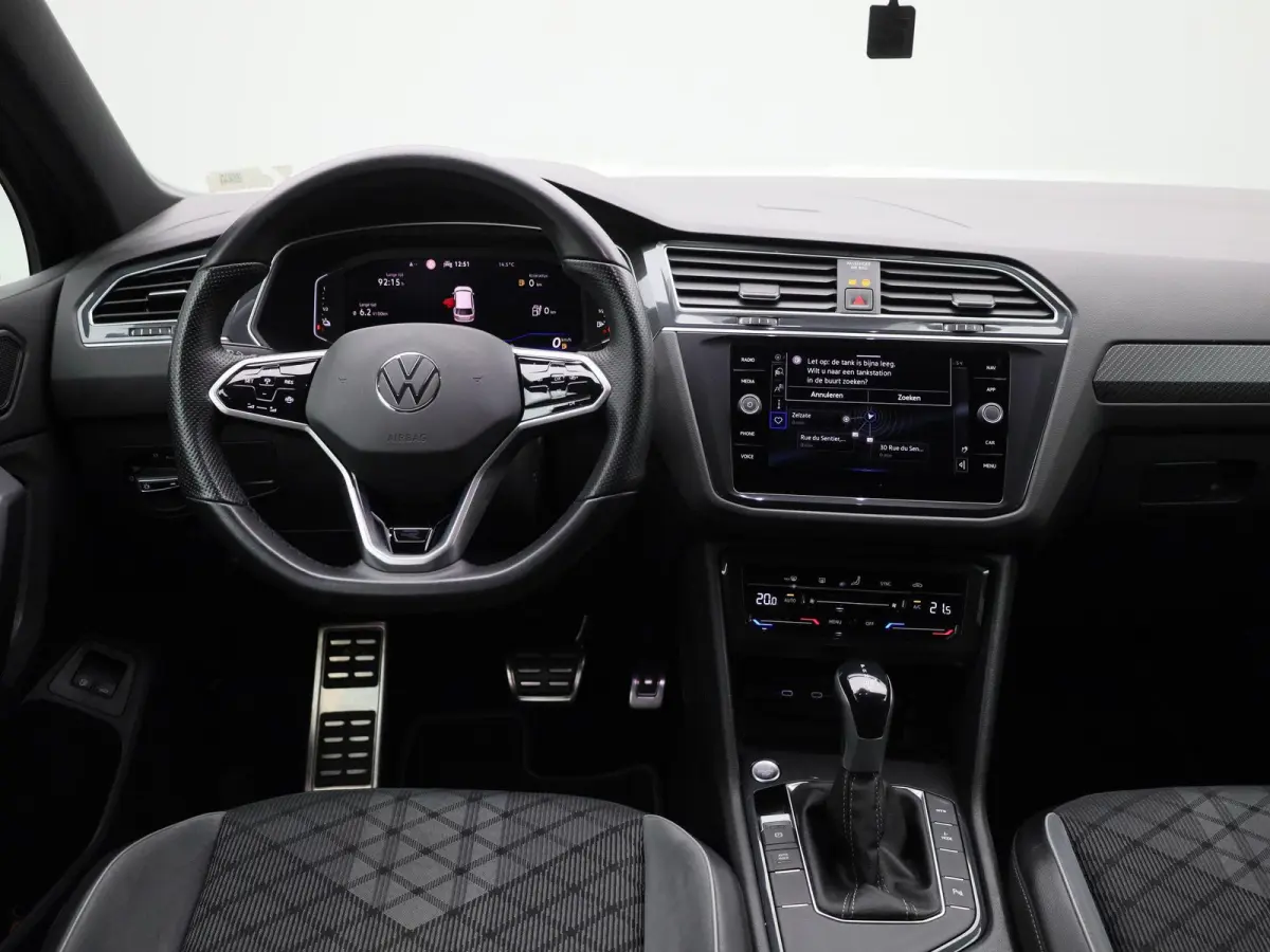 1.4 TSI eHybrid R-Line Business+ 245 PK | R-Line | Automaat | Navigatie | Parkeersensoren | Keyless Access | Adaptive Cruise Control | Climatronic | Digital Cockpit Pro | Apple Carplay | And