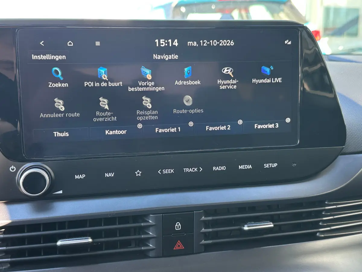 1.0 T-GDI 100pk Premium | Carplay | Climate control | Cruise control | Stoel/stuurverwarming | Camera | Parkeersensoren | DAB | Premium Audio | Lichtmetalen velgen | Navigatie
