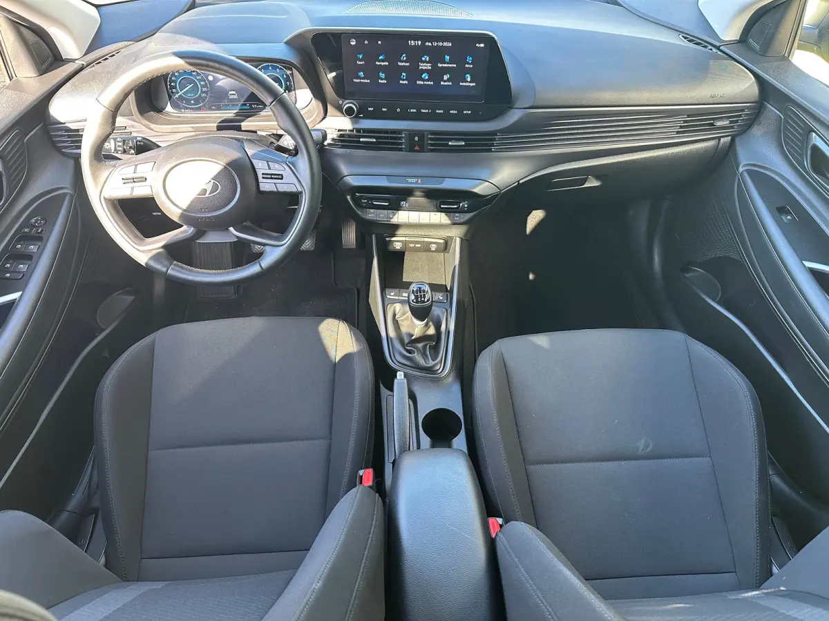 1.0 T-GDI 100pk Premium | Carplay | Climate control | Cruise control | Stoel/stuurverwarming | Camera | Parkeersensoren | DAB | Premium Audio | Lichtmetalen velgen | Navigatie