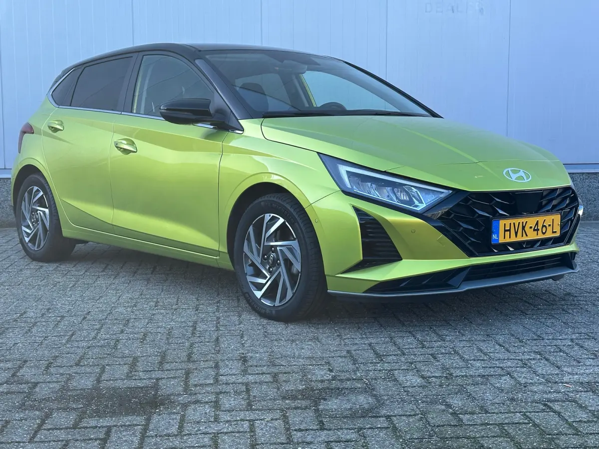 1.0 T-GDI 100pk Premium | Carplay | Climate control | Cruise control | Stoel/stuurverwarming | Camera | Parkeersensoren | DAB | Premium Audio | Lichtmetalen velgen | Navigatie