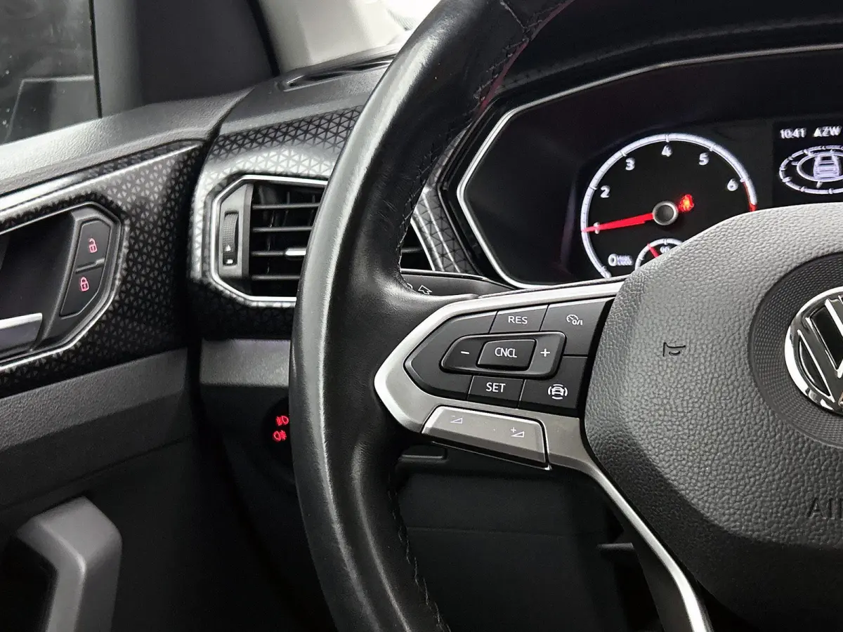 1.0 TSI Style | 115 PK | Climatronic (Automatische Airco) | Stoelverwarming | Camera |