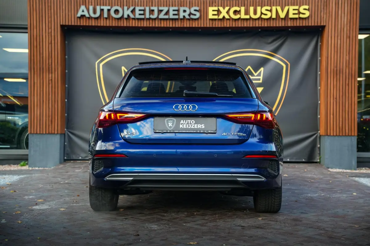 40 TFSI e Edition 204 PK – Panoramadak • Adaptive Cruise • LED • Automaat