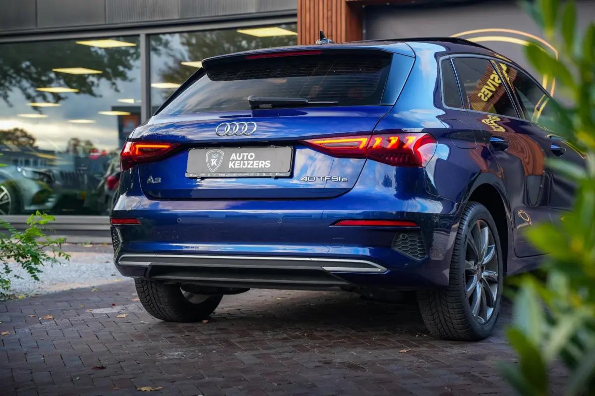 40 TFSI e Edition 204 PK – Panoramadak • Adaptive Cruise • LED • Automaat