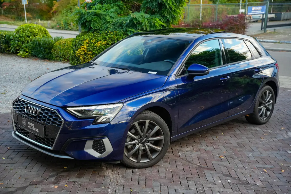 40 TFSI e Edition 204 PK – Panoramadak • Adaptive Cruise • LED • Automaat