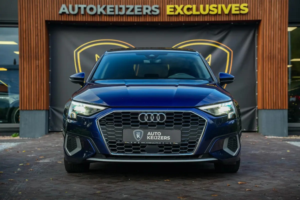 40 TFSI e Edition 204 PK – Panoramadak • Adaptive Cruise • LED • Automaat