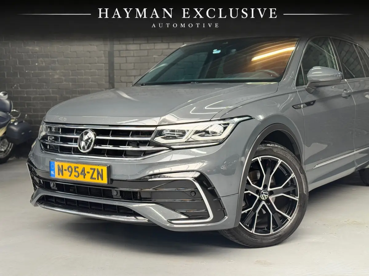 1.5 TSI R-Line Business+ | PANO |CARPLAY | CAMERA | KEYLESS | ELEK. TREKHAAK