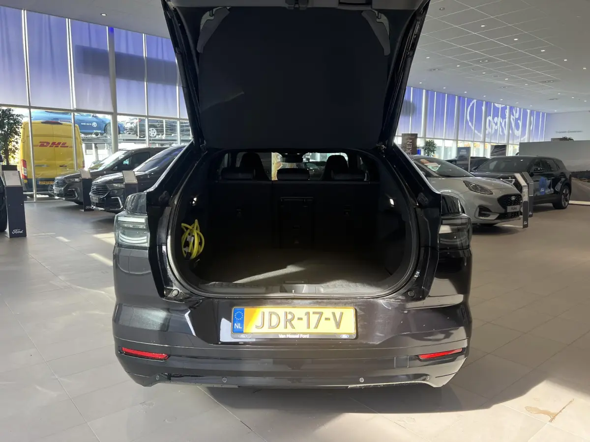 Premium Extended Range AWD 79 kWh
