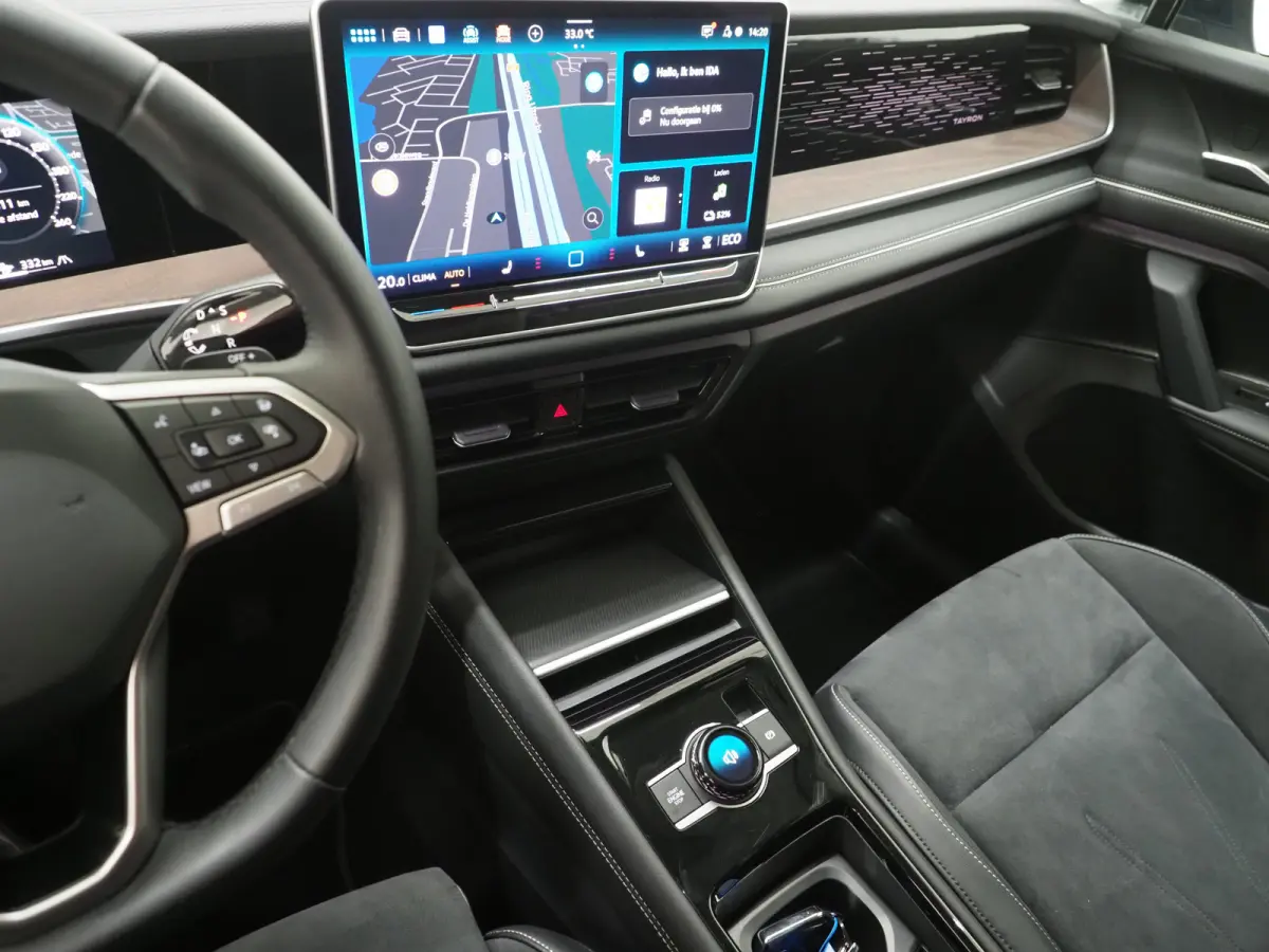 1.5 eHybrid Elegance 204PK | Leder/Alcantara | Trekhaak | Massage | 360 | Sfeerlicht | Adaptive Cruise | Matrix