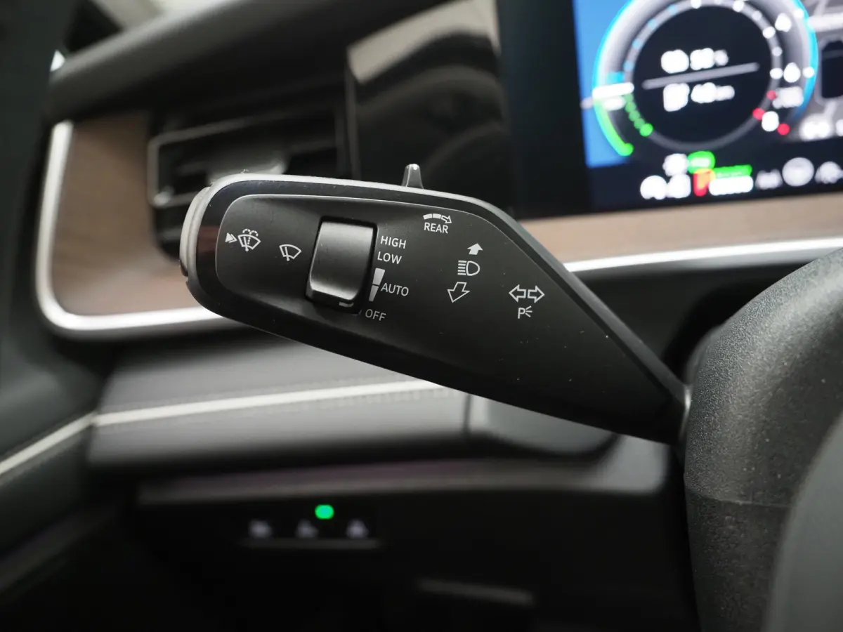 1.5 eHybrid Elegance 204PK | Leder/Alcantara | Trekhaak | Massage | 360 | Sfeerlicht | Adaptive Cruise | Matrix