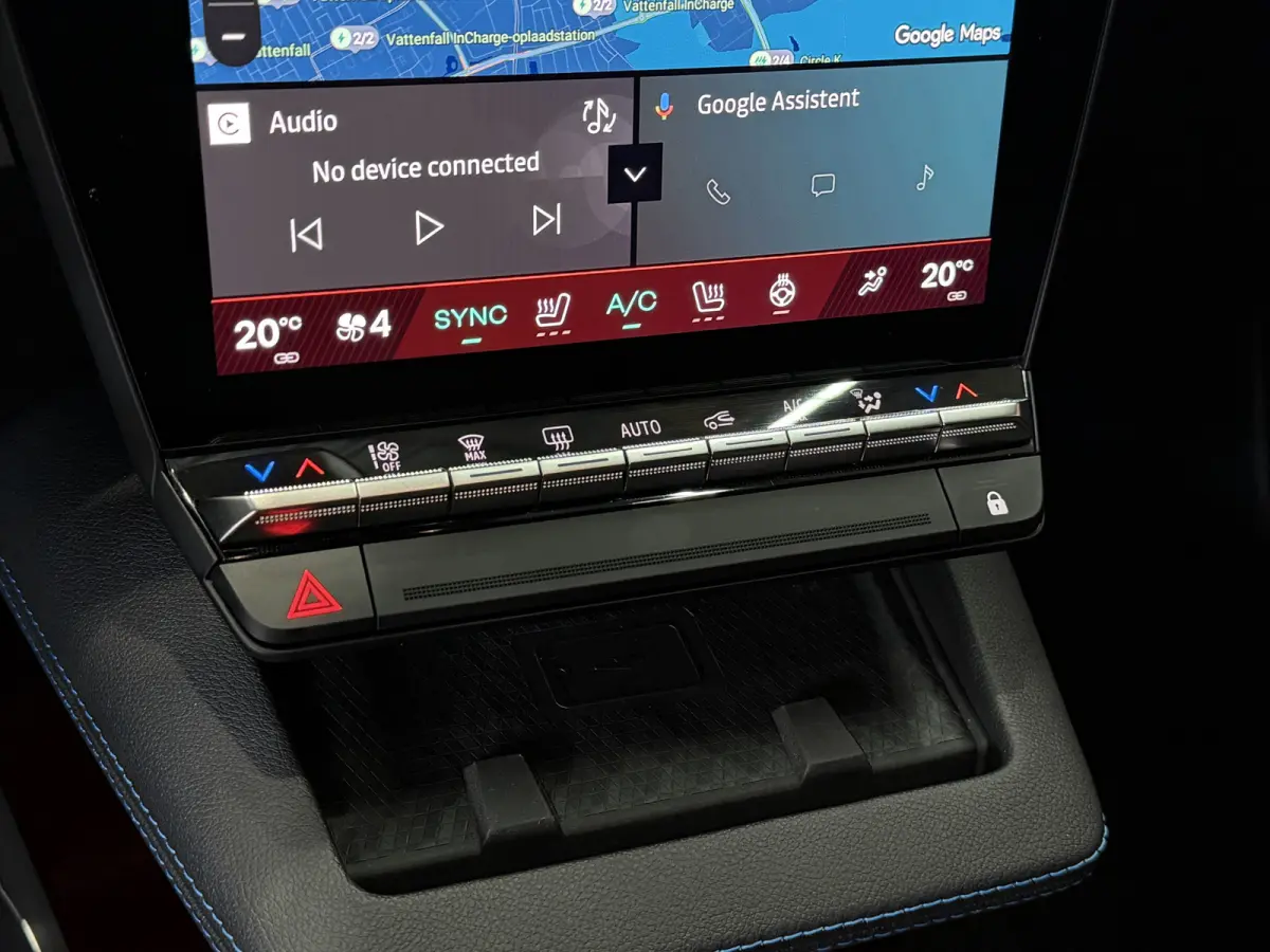 EV87 long range Esprit Alpine | Groot Navi | 360 | 20" | Elektrische klep | CarPlay | Stuur & Stoelverwarming | Dealer onderhouden!