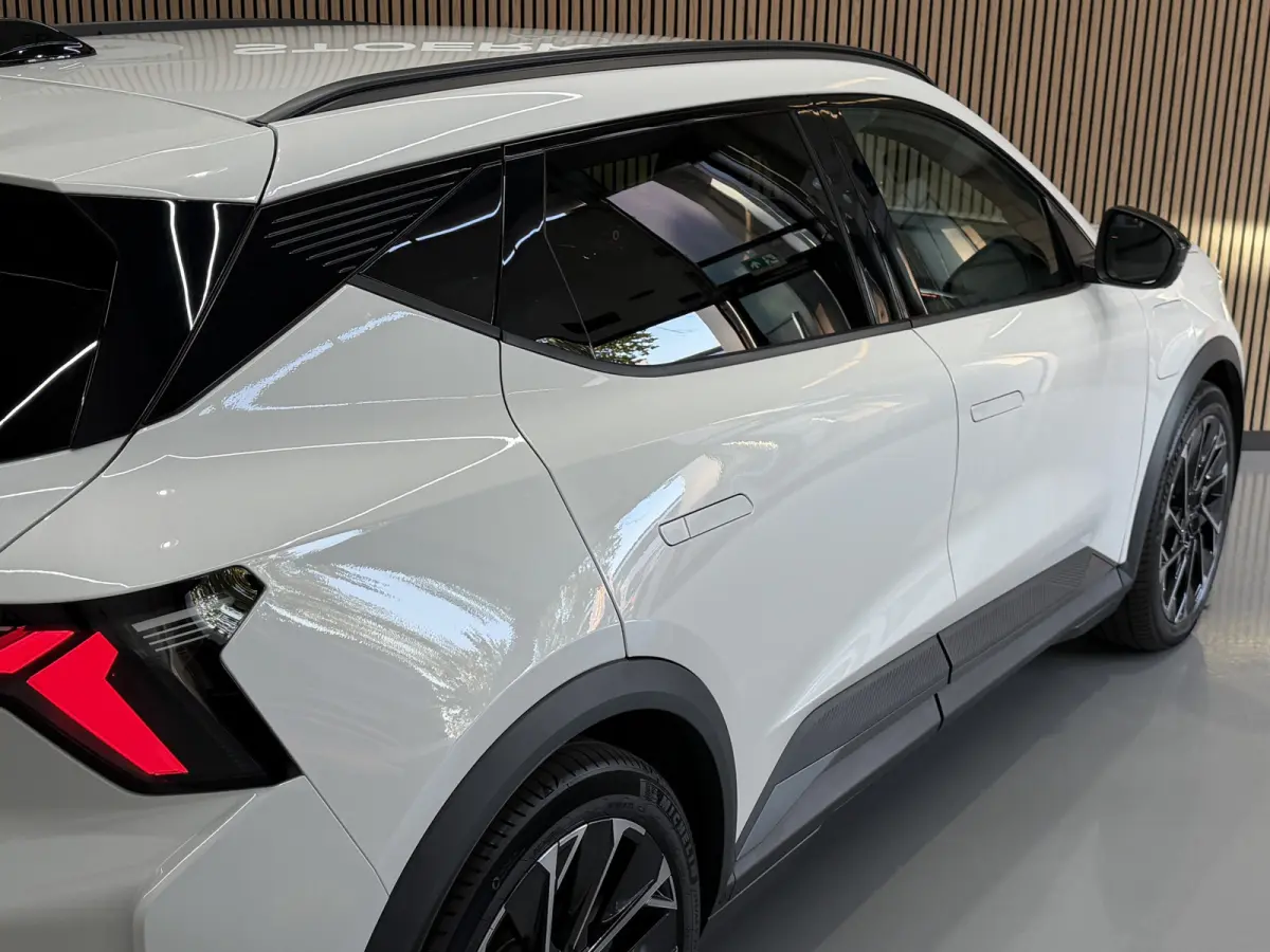 EV87 long range Esprit Alpine | Groot Navi | 360 | 20" | Elektrische klep | CarPlay | Stuur & Stoelverwarming | Dealer onderhouden!