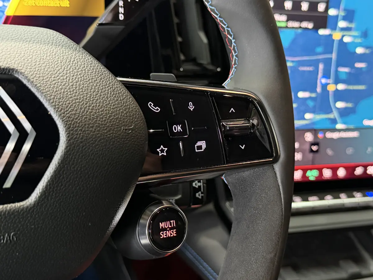 EV87 long range Esprit Alpine | Groot Navi | 360 | 20" | Elektrische klep | CarPlay | Stuur & Stoelverwarming | Dealer onderhouden!
