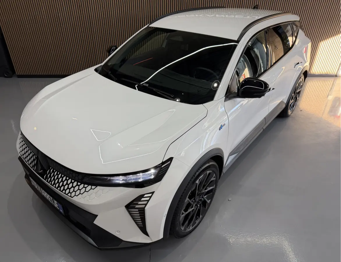 EV87 long range Esprit Alpine | Groot Navi | 360 | 20" | Elektrische klep | CarPlay | Stuur & Stoelverwarming | Dealer onderhouden!
