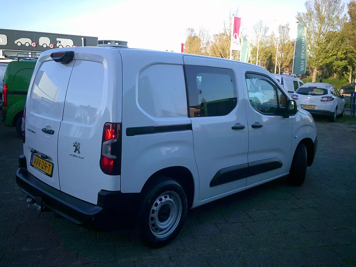 1.5 BlueHDi 100 S&S L1 VOORZIEN VAN ARCO+CRUISE+TREKHAAK !!!