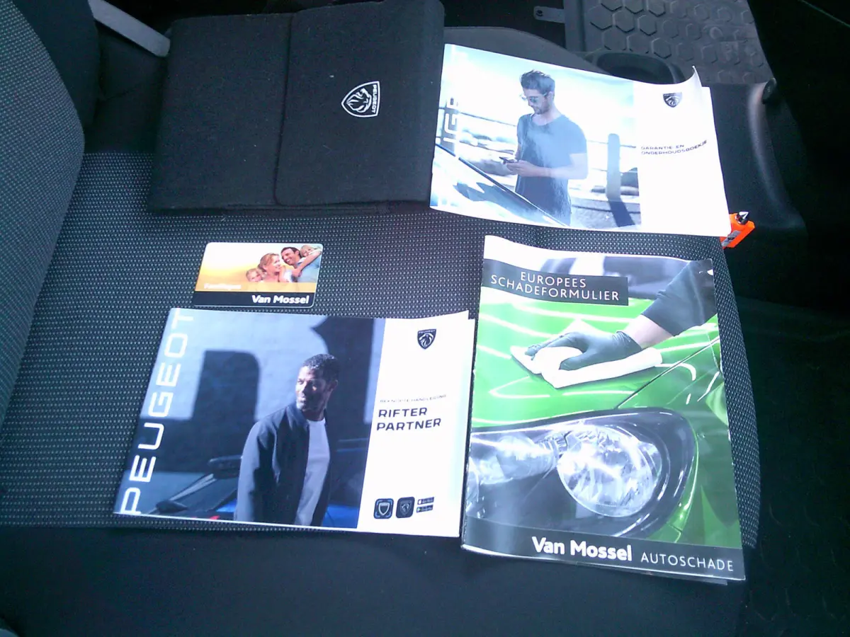1.5 BlueHDi 100 S&S L1 VOORZIEN VAN ARCO+CRUISE+TREKHAAK !!!