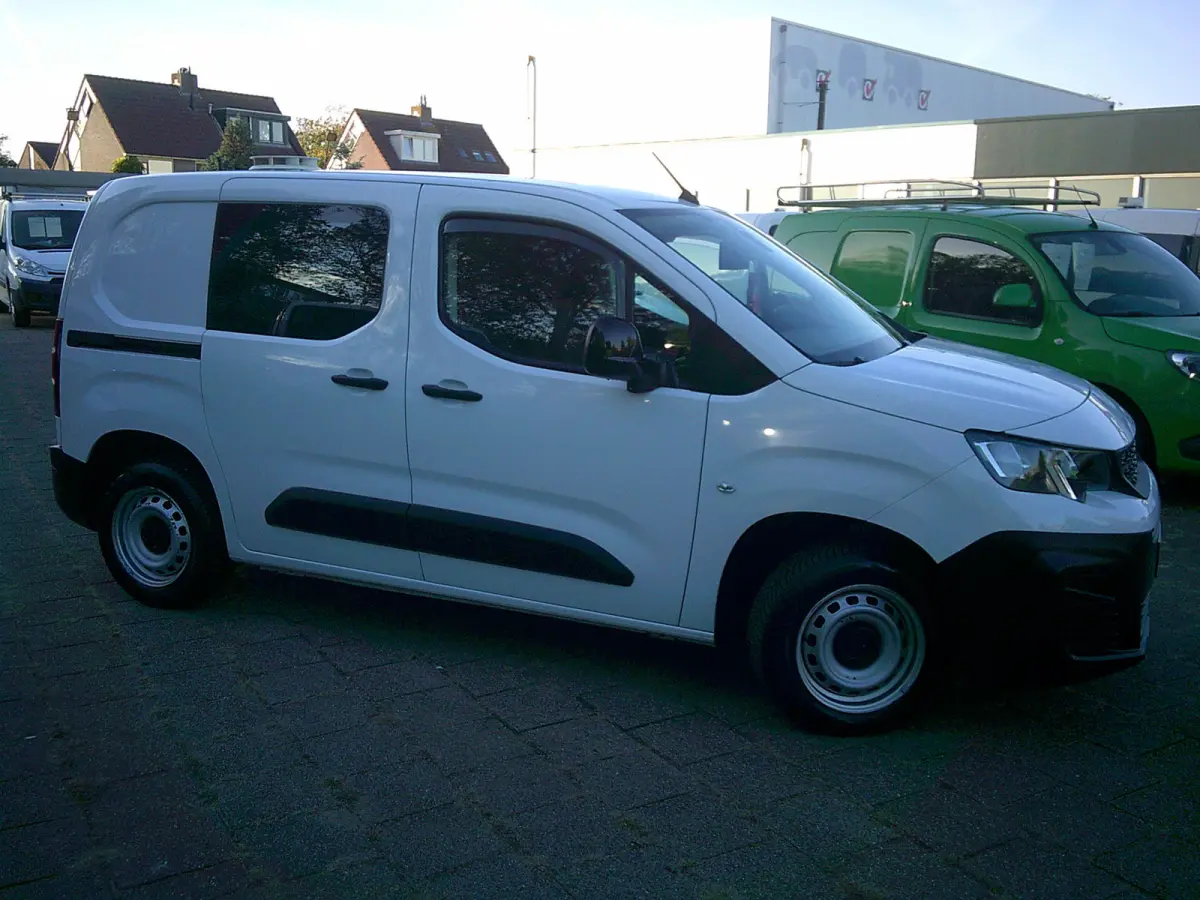 1.5 BlueHDi 100 S&S L1 VOORZIEN VAN ARCO+CRUISE+TREKHAAK !!!