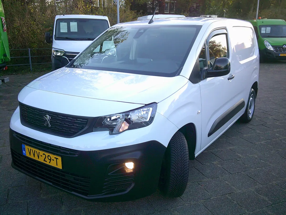 1.5 BlueHDi 100 S&S L1 VOORZIEN VAN ARCO+CRUISE+TREKHAAK !!!