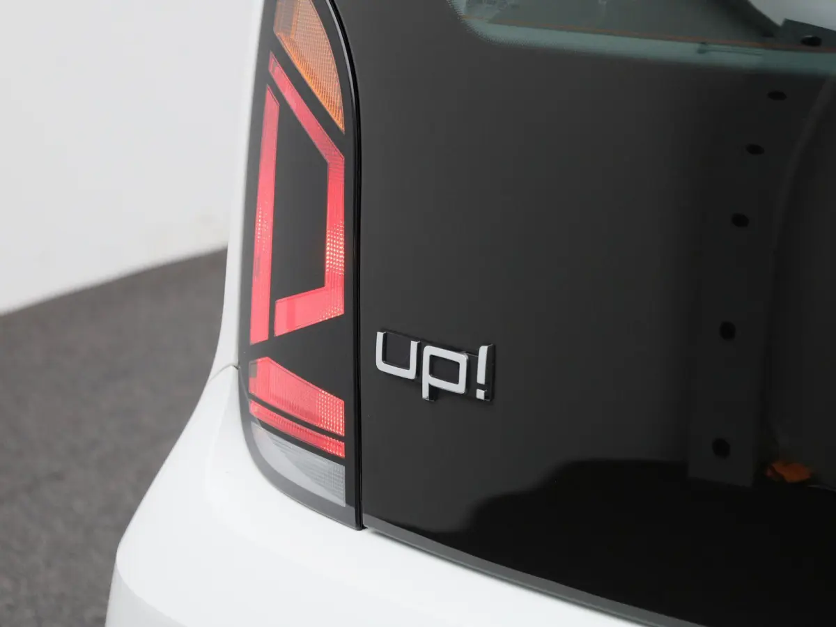 Up! 1.0 | Radio | Bluetooth |