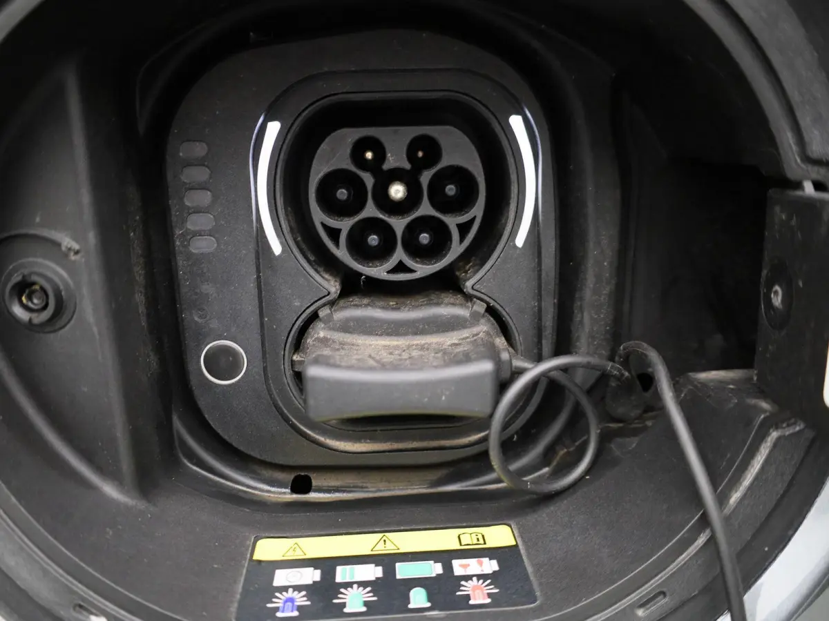 500e 42 kWh Icon