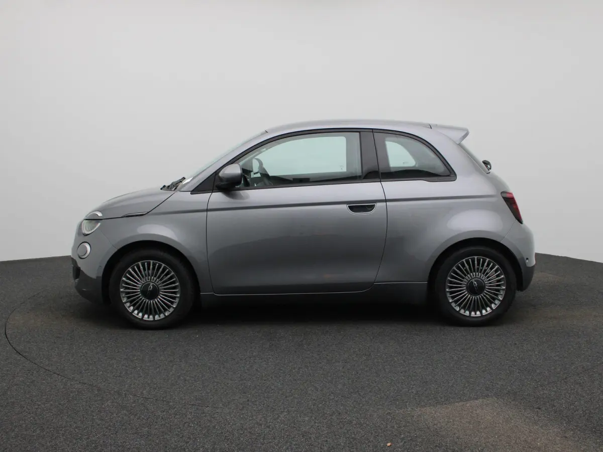 500e 42 kWh Icon