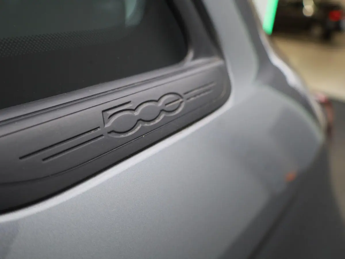 500e 42 kWh Icon