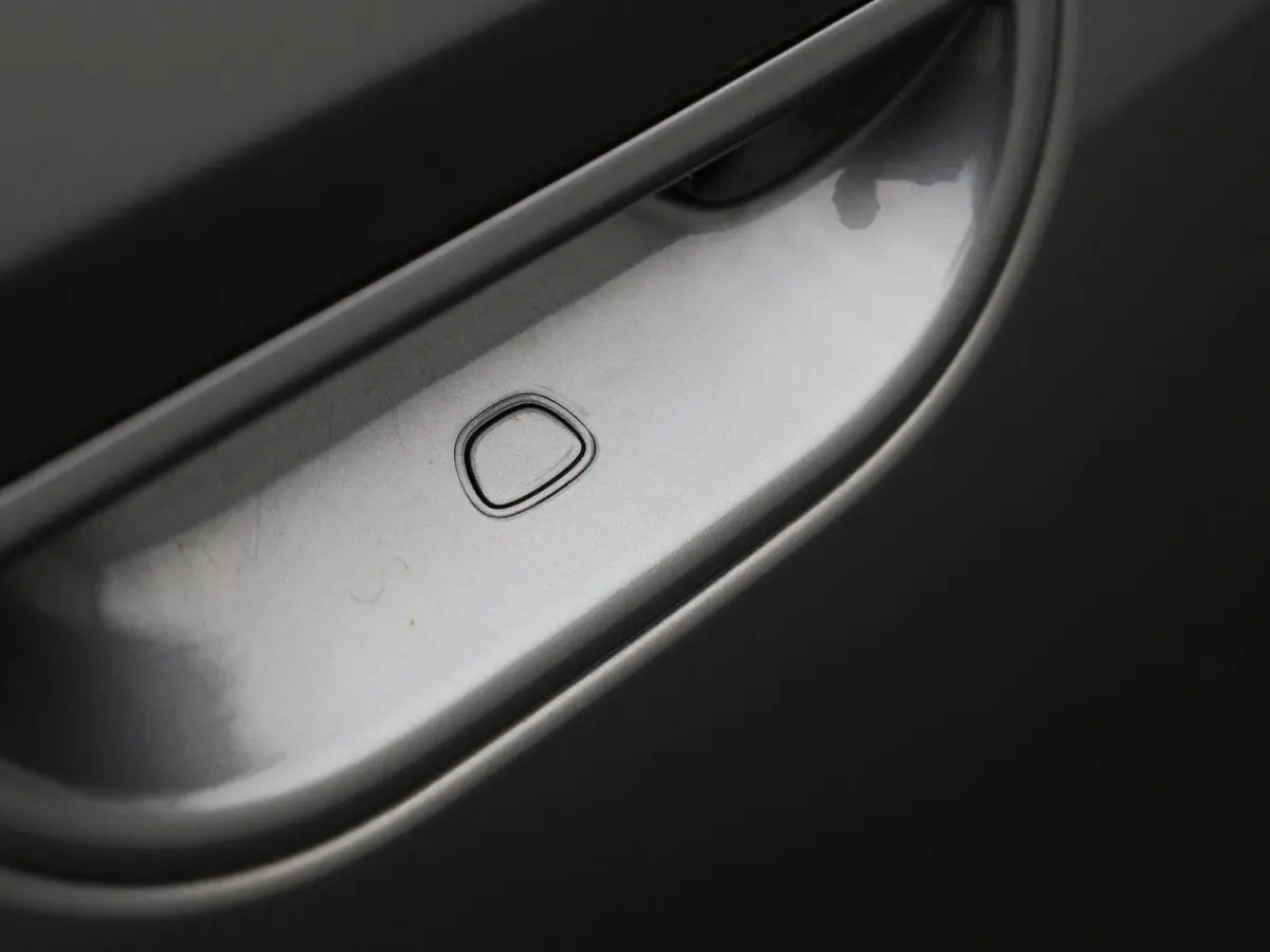 500e 42 kWh Icon