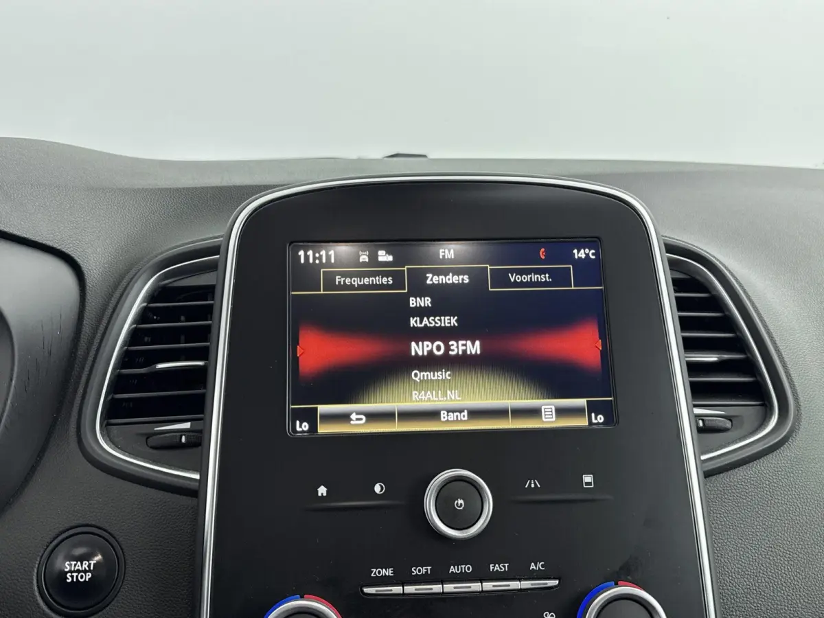 1.2 TCe Zen | Bluetooth | Radio | Navigatie  | Climate Control |