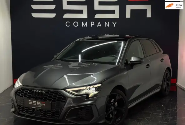 35 TFSI S Line Pano Camera Cruise LED