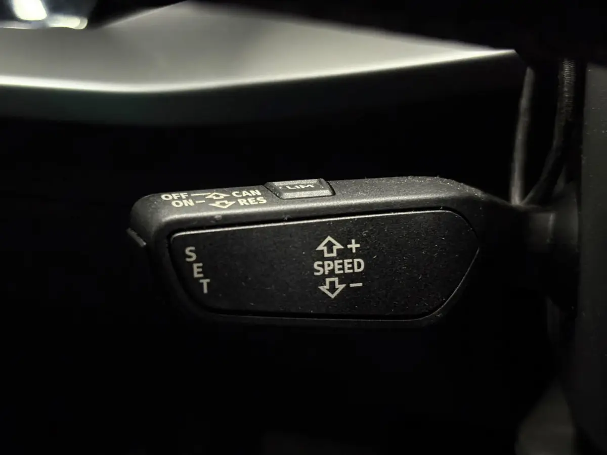 35 TFSI S Line Pano Camera Cruise LED