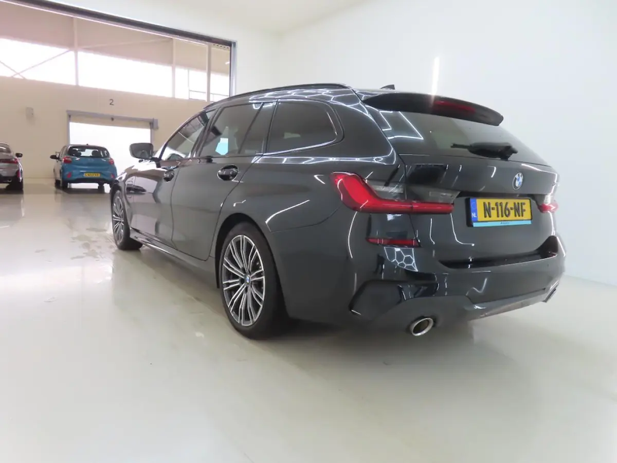 320e PHEV M-SPORT VOL LEER | SP. STOELEN | NAVI | ECC | LMV