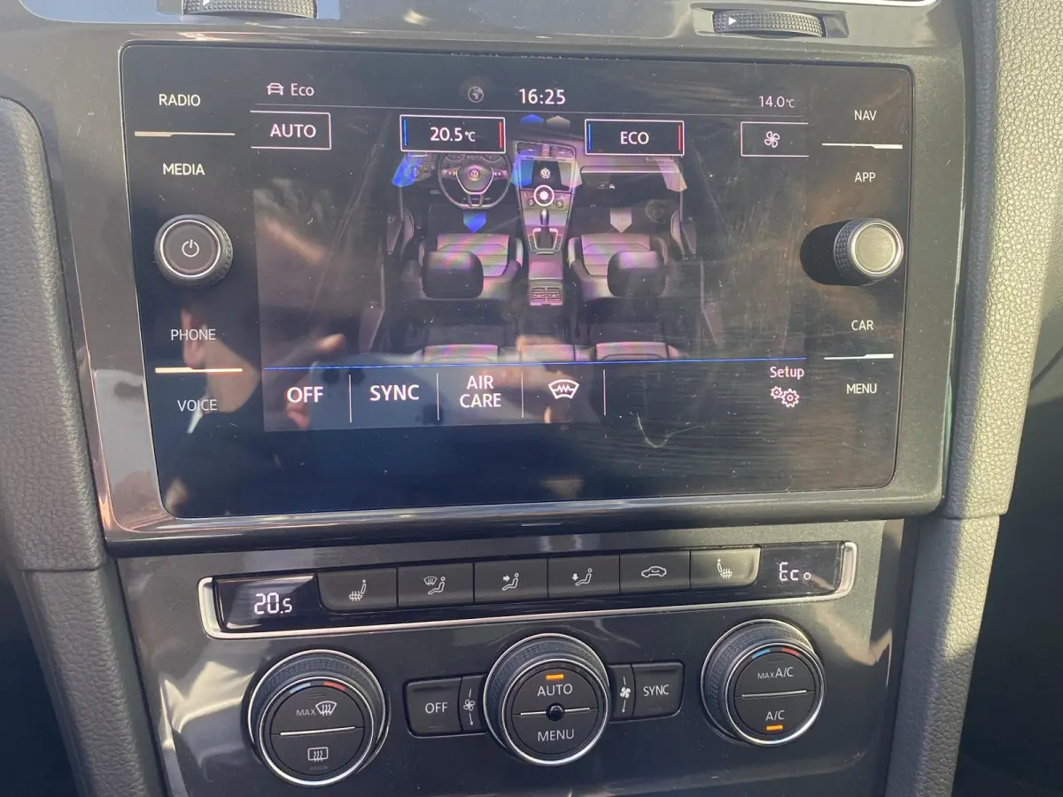 E-DITION | 90,36% SOH | Carplay | Parkeersensoren | Stoelverwarming | Keyless start |