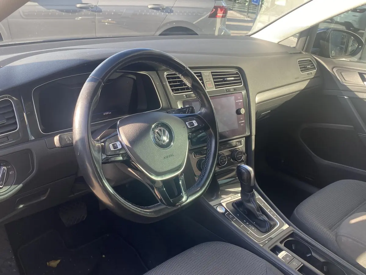 E-DITION | 90,36% SOH | Carplay | Parkeersensoren | Stoelverwarming | Keyless start |