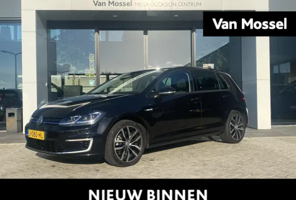 E-DITION | 90,36% SOH | Carplay | Parkeersensoren | Stoelverwarming | Keyless start |
