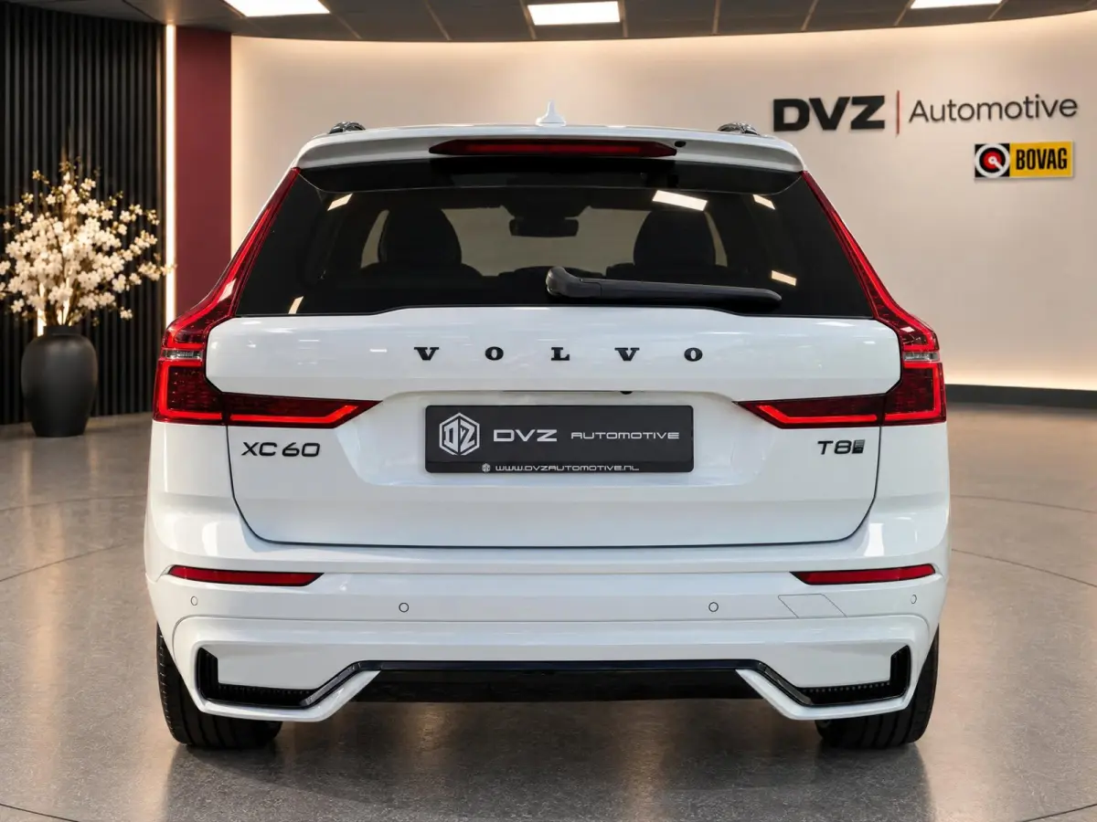 2.0 T8 Plug-in hybrid 455PK AWD Plus Black Ed. | Pano | H/K Sound | Premium Pack | Nieuw | BTW