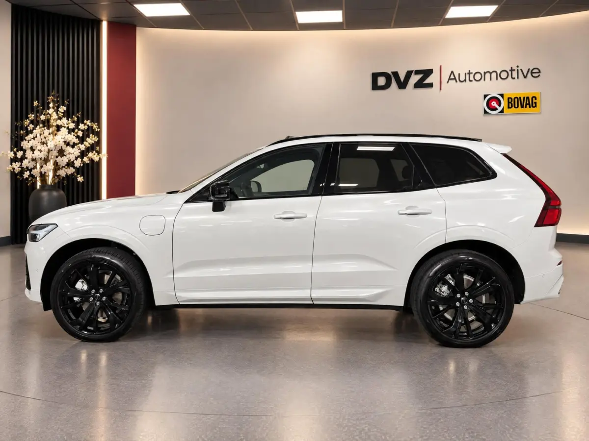 2.0 T8 Plug-in hybrid 455PK AWD Plus Black Ed. | Pano | H/K Sound | Premium Pack | Nieuw | BTW