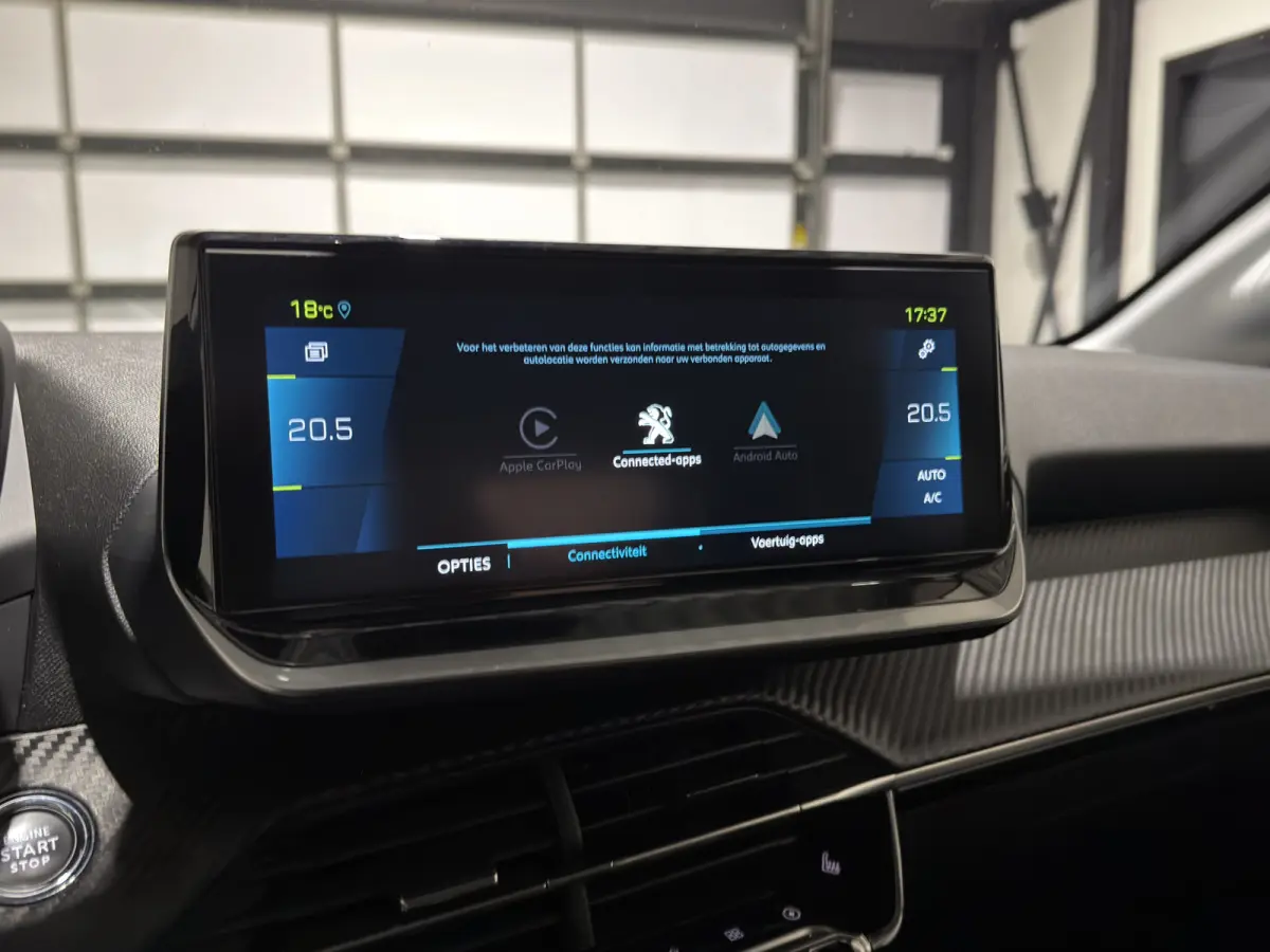 EV Allure Pack 50 kWh | Voorstoelen verwarmd | Navigatie | LMV 16" | camera | 3-fase