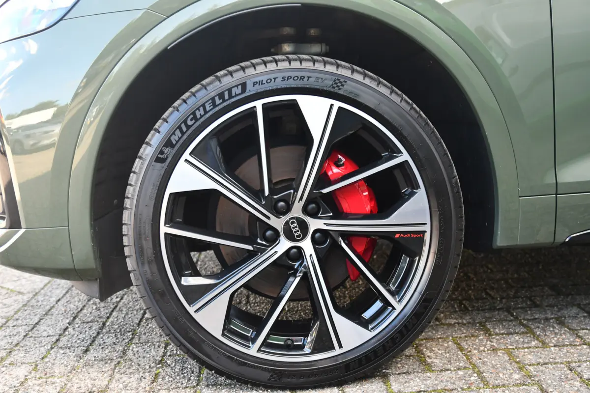 55 TFSI e S edition Comp., RS Stoelen, Matrix, Trekhaak, Keyless, ACC, Carplay, 21"!