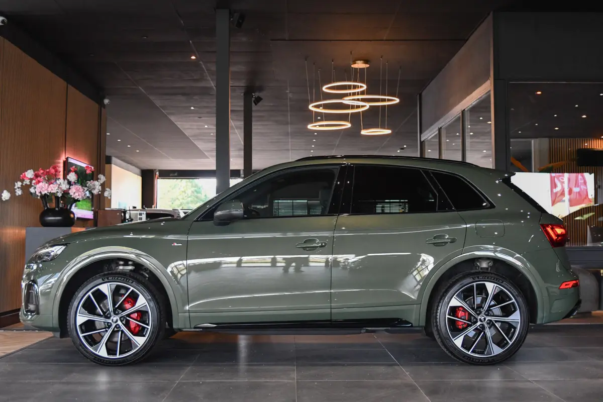 55 TFSI e S edition Comp., RS Stoelen, Matrix, Trekhaak, Keyless, ACC, Carplay, 21"!