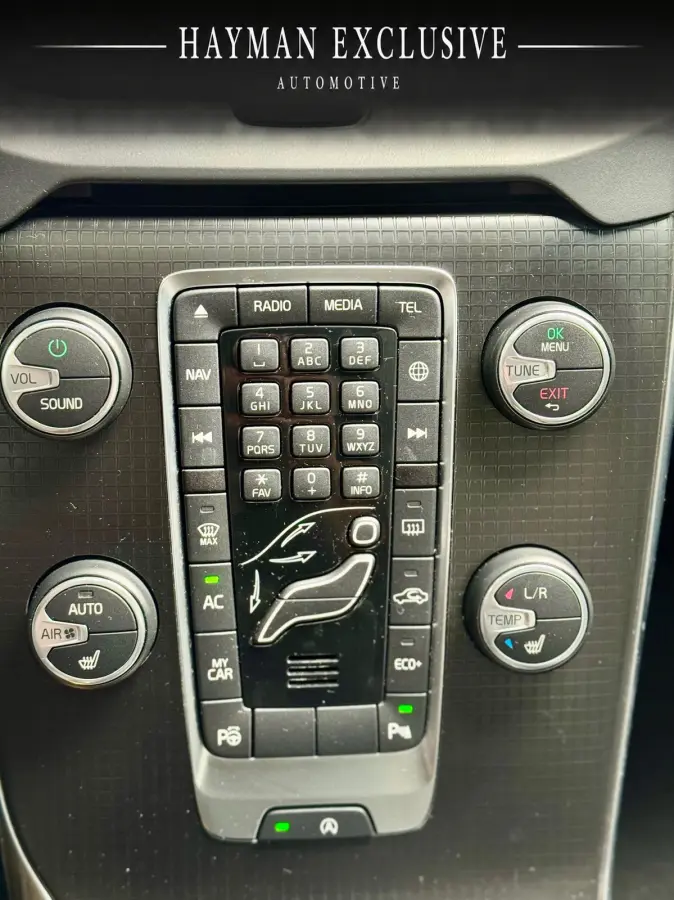 2.0 T4 Business Sport | R-Design | Pano | Virtual | Camera | Cruise | Navi | Clima | LED | Parkeersens.