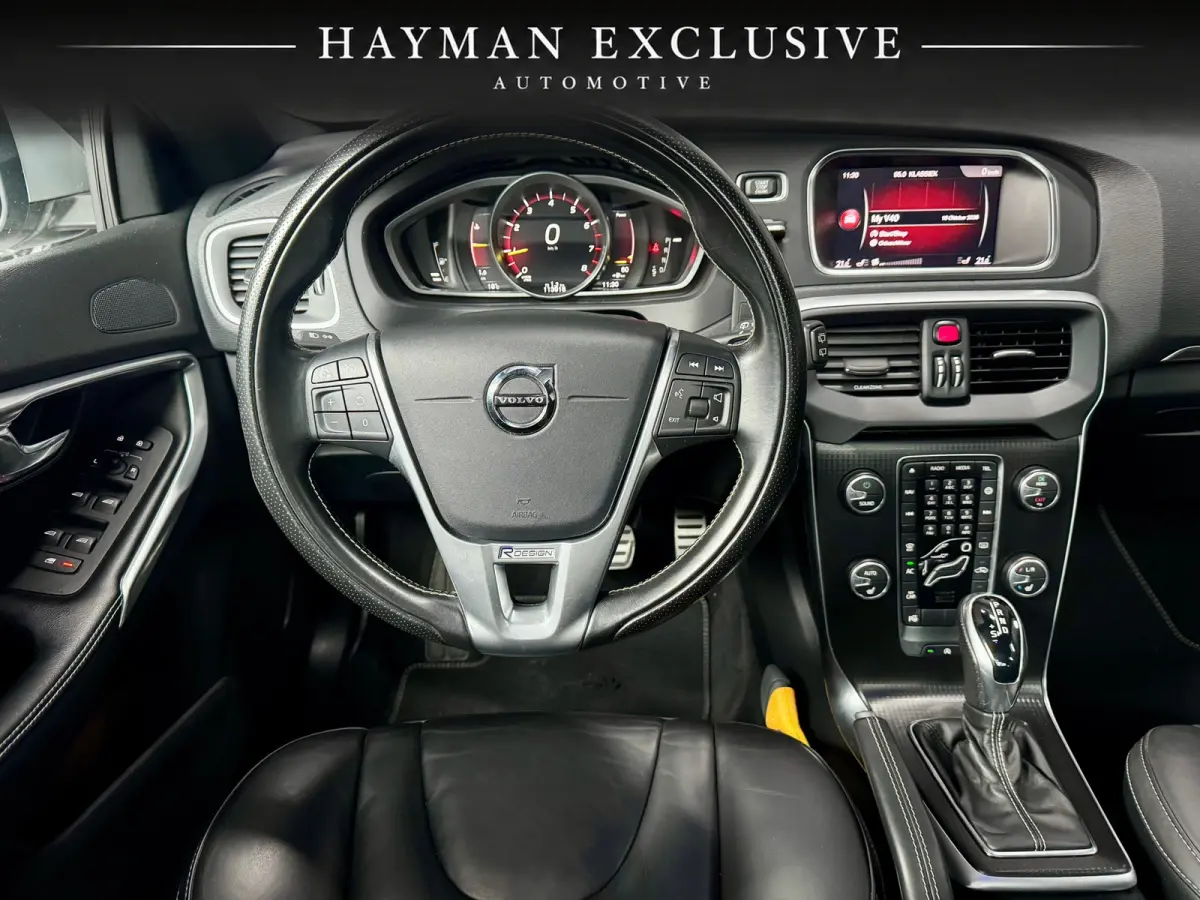 2.0 T4 Business Sport | R-Design | Pano | Virtual | Camera | Cruise | Navi | Clima | LED | Parkeersens.