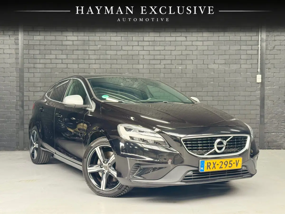 2.0 T4 Business Sport | R-Design | Pano | Virtual | Camera | Cruise | Navi | Clima | LED | Parkeersens.