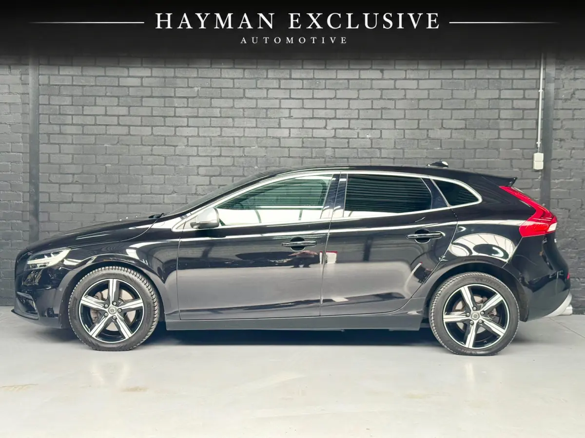 2.0 T4 Business Sport | R-Design | Pano | Virtual | Camera | Cruise | Navi | Clima | LED | Parkeersens.