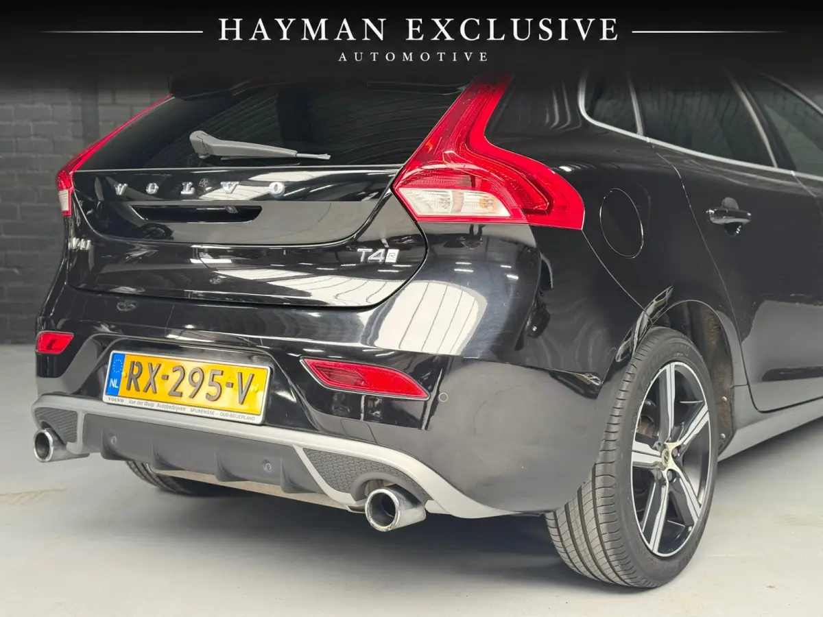 2.0 T4 Business Sport | R-Design | Pano | Virtual | Camera | Cruise | Navi | Clima | LED | Parkeersens.