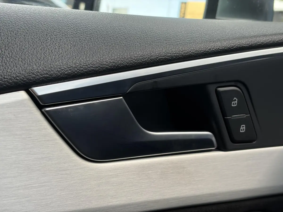 S5 3.0 TFSI S5 quattro Pro Line Plus ✓2e Eigenaar✓Dealer Onderhouden✓354pk✓Virtual Cockpit✓Navi✓Trekhaak✓Alcantara✓Keyless✓Stoelverw✓Clima✓Cruise✓SLmv Winterset✓N.A